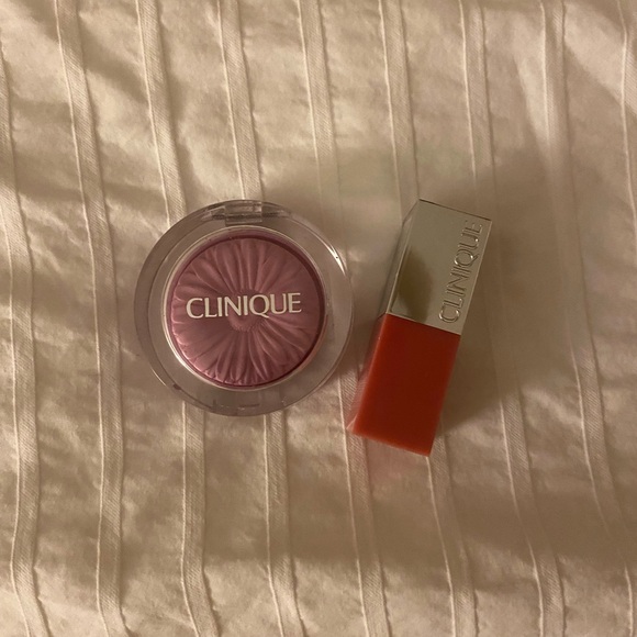 CLINIQUE Pansy Pop Blush and Sweet Pop Lip - Picture 4 of 6